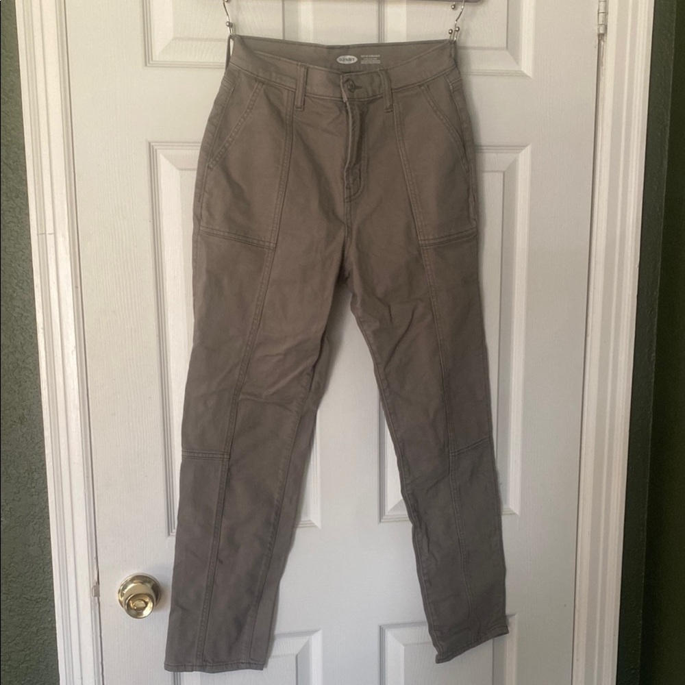 Old Navy Gray Cargo Pants